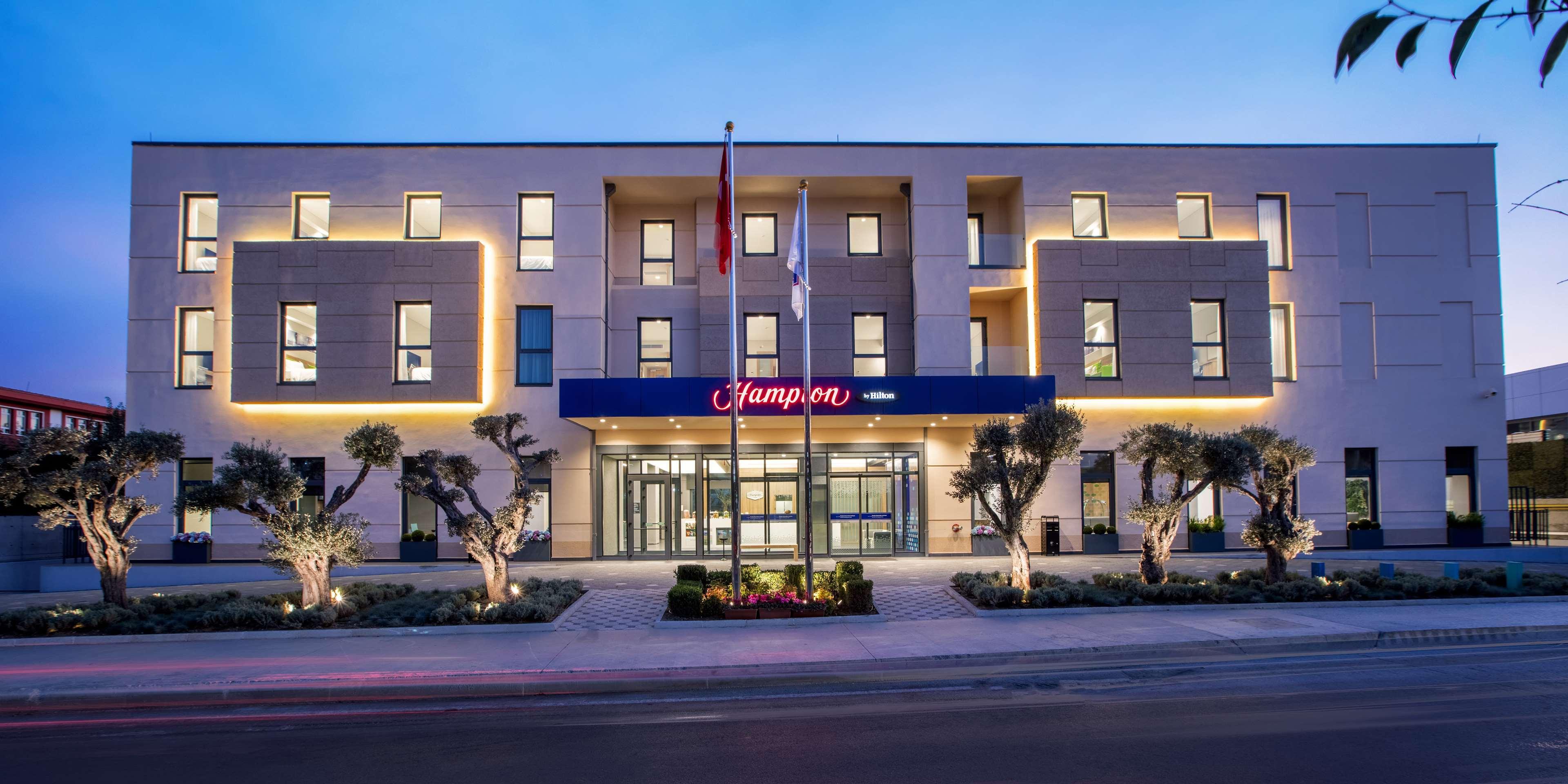 Hampton By Hilton Istanbul Zeytinburnu Hotel Exterior photo