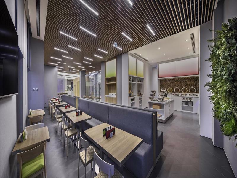Hampton By Hilton Istanbul Zeytinburnu Hotel Exterior photo